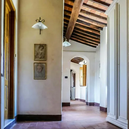 Sandra Spacious Tuscan With Private Pool Casa de Férias