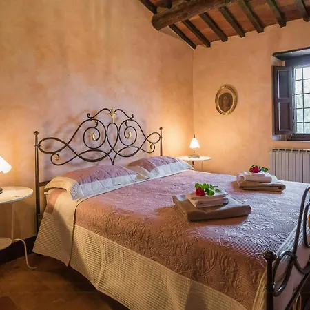Sandra Spacious Tuscan With Private Pool Casa de Férias