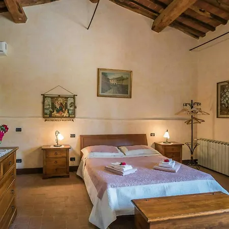 Sandra Spacious Tuscan With Private Pool Piaggiori