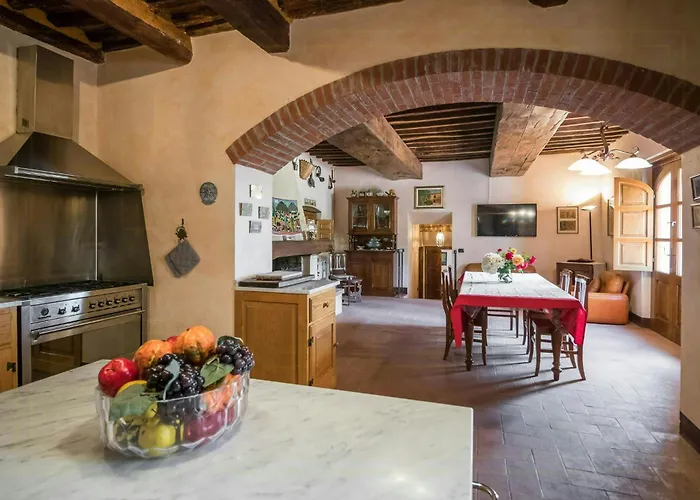 Sandra Spacious Tuscan Villa With Private Pool Piaggiori